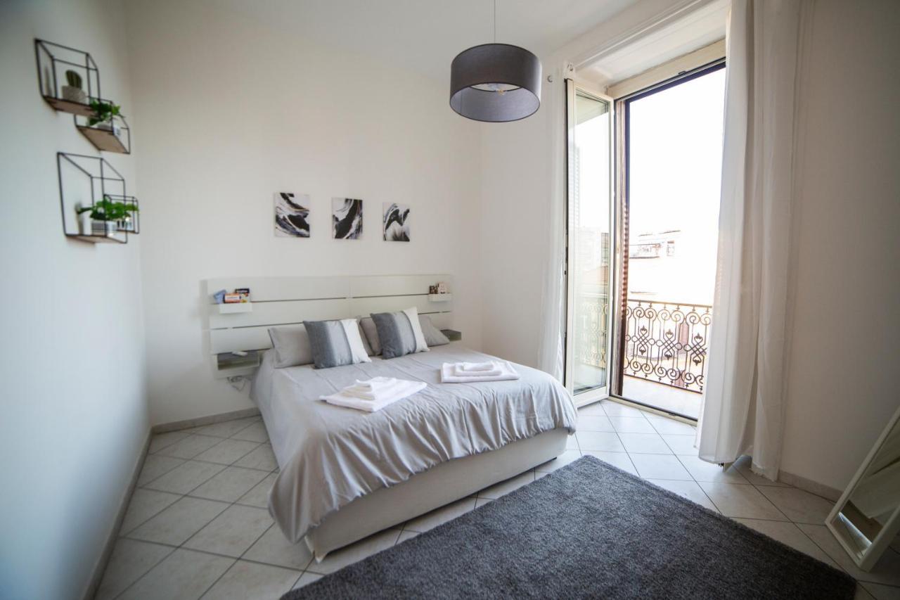 Bnb Al Centro E Meglio, Napoli Nápoles Exterior foto
