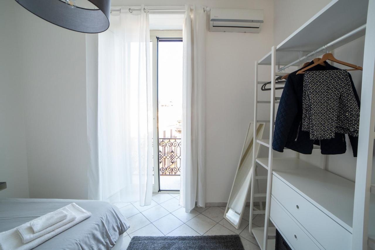 Bnb Al Centro E Meglio, Napoli Nápoles Exterior foto