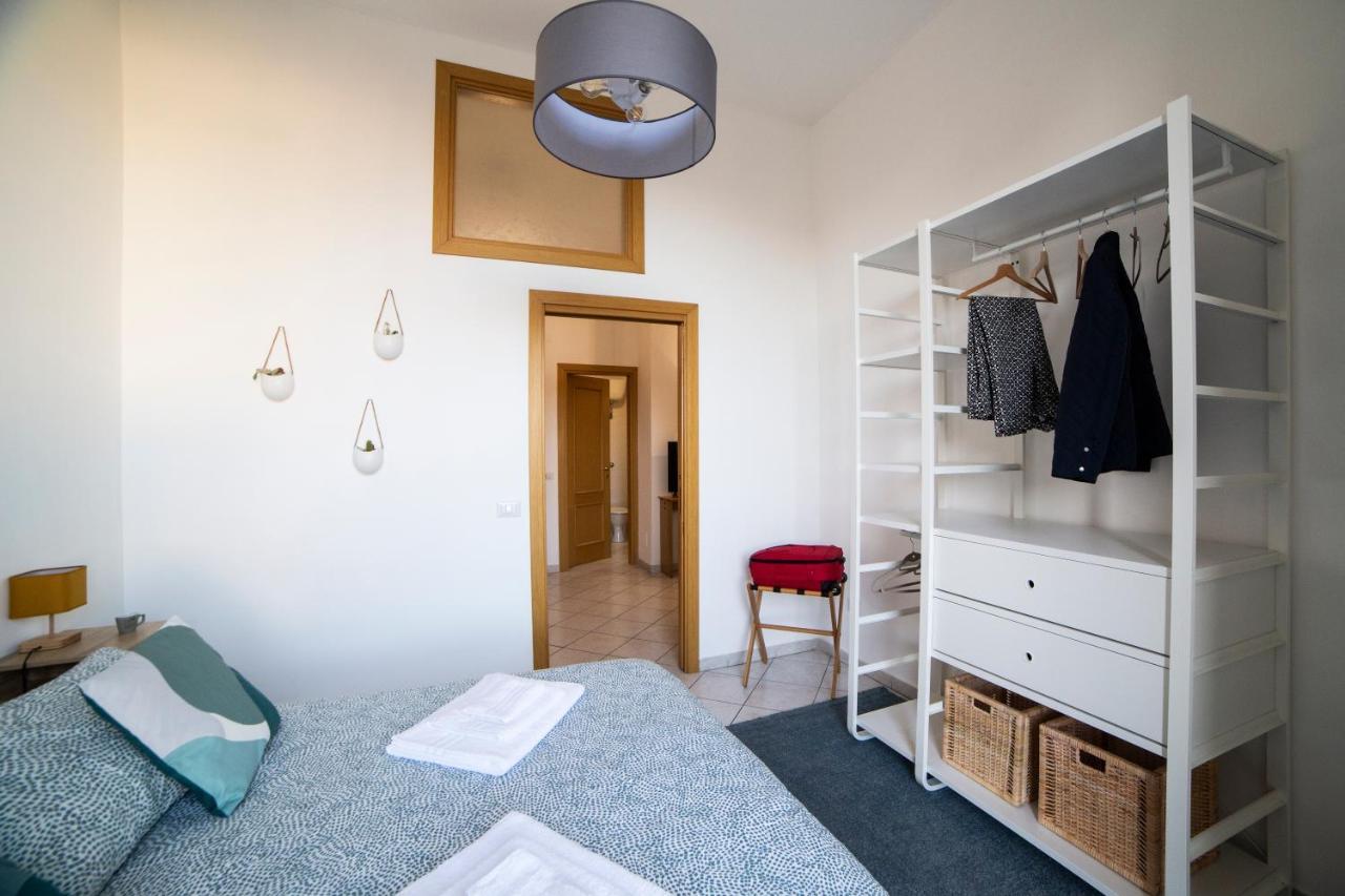 Bnb Al Centro E Meglio, Napoli Nápoles Exterior foto